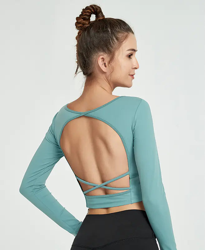 Backless Long Sleeve Yoga Top for Women Fitness Wear